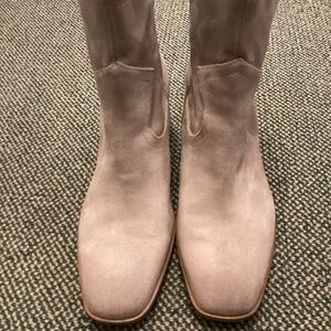 EUC booties, Size 8M